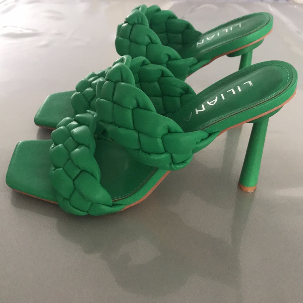 Liliana, Women Size 7 Green Rope Braided Heels - Picture 3 of 9